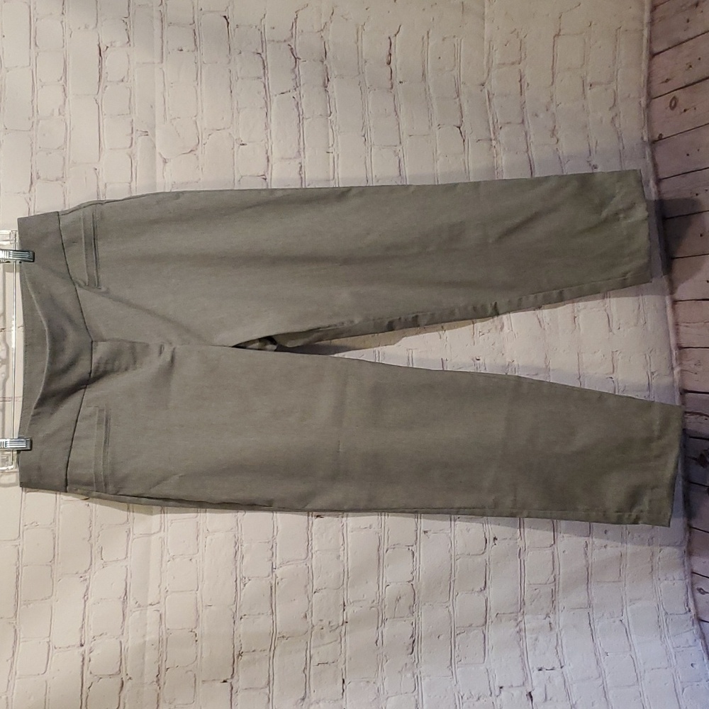 Alfred Dunner Super Stretch Mid- Rise Average Length Pant